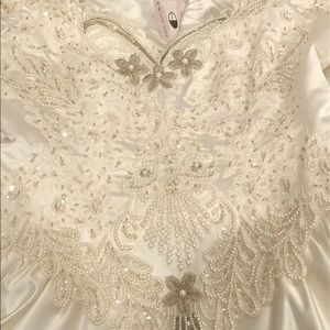 Brand new wedding dress never worn.